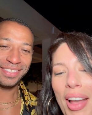 Ashley Graham Instagram - starting off 2025 from paradise