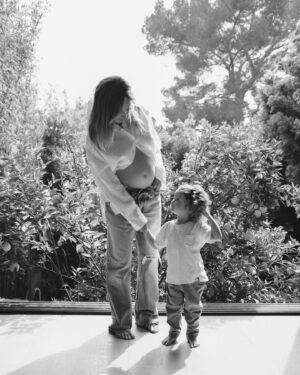 Ashley Tisdale Instagram - How it started —> how it’s going 🤍 2024 you were good to us!