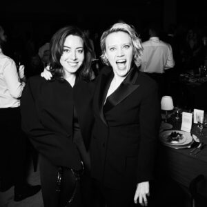 Aubrey Plaza Instagram - Was so honored to present #wsjinnovators award to @aja22wilson! Thank you @wsjmag and the @wnba for continuing to celebrate women’s sports and the amazing players!