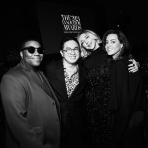 Aubrey Plaza Instagram - Was so honored to present #wsjinnovators award to @aja22wilson! Thank you @wsjmag and the @wnba for continuing to celebrate women’s sports and the amazing players!