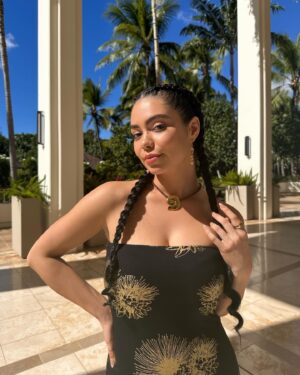Auli'i Cravalho Instagram - Heyyy ❤️‍🔥