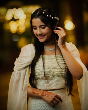 Aurra Bhatnagar Badoni Instagram - 🤍🪽✨