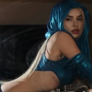 Actress Ava Max HD Photos and Wallpapers January 2025