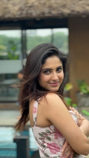 Ayesha Zeenath Instagram - 🫶🏻🫶🏻🫶🏻🫶🏻

:
:
#ayesha #actress #insta #life #live #happy #love #reels #trendingnow #fyp #instagood #work #shoot #16promax
