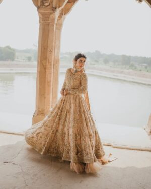 Ayeza Khan Instagram - @mahawajahatofficial 
@mahasphotographyofficial 
@faizas.salon