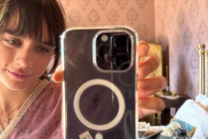 Azul Guaita Instagram - Ya salió el capítulo 3 
Ya quiero mostrarles todos los BTS 
#ComoAguaParaChocolate