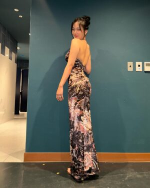 BIBI Instagram - 멜뮤 베뮤스 받았습니다 감사합니다🧡