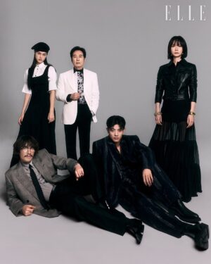 Bae Doona Instagram - 가족계획 

By @mokjungwook For @ellekorea 

#가족계획 #FamilyMatters 
Only on @coupangplay