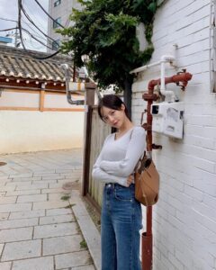 Actress Bae Yoon-kyung HD Photos and Wallpapers October 2024