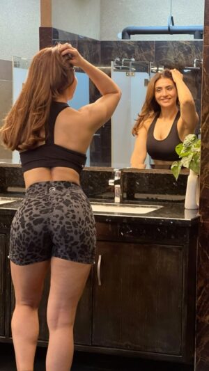 Balreet Mann Instagram - Admiring the reflection, but knowing the real beauty comes from within. ✨💫 
@jordansandhu ✨songvibe

#balreetmann SelfLove #ConfidenceInEveryGlance #InnerBeauty #MirrorMoments#thursdayvibes✨ #fitnessmotivation #songlyrics #vibetribe #fitnessmotivation #onelifeliveit #thursdaymotivation