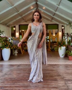 Balreet Mann Instagram - When tradition meets sparkle—feeling radiant and 
  unstoppable. ✨🌸 

#SariGoals #EffortlessElegance#silver #balreetmann #motivation #goldenhair #fashionstyle #mumbai #delhi#momfitness #smilemore #litmore