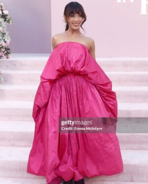Bé Hà Nguyen Instagram - EMILY IN PARIS WORLD PREMIERE IN LOS ANGELES 💖