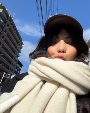 Bé Hà Nguyen Instagram - Tokyo-Kyoto-Nara-Osaka 🏯 Tenhle japonský trip nemá chybu! Bála jsem se, že si polezem na nervy, ale ještě víc nás to stmelilo.🥹❤️ #nguyenovi #japantrip
