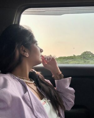 Bhavika Katariya Instagram - Well this is my cutest outfit I own🌸🎀
Playsuit- @luluandskyofficial 
Boots- @kinsfootwear 

#cuteoutfit #pinterestinspired #pinterestaesthetic #cutesy #demure #cuteoutfitideas #playsuit