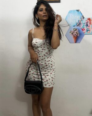 Bhavika Katariya Instagram - Pov: being tanned is your entire personality ♾️
Outfit: @luluandskyofficial 
.
.
.
.
.

#styleideas #outfit #pinterestaesthetic #pinterestgirl #cutedress #outfitinspiration #outfitinspo