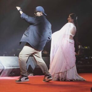 Bhoomika Dash Instagram - Dilse se DAVIANS🥹❤️✨

What a great show it was 😍! Thank you so much for showering love and blessings f😇🙏✨

📸 @asutoshphotomagicofficial