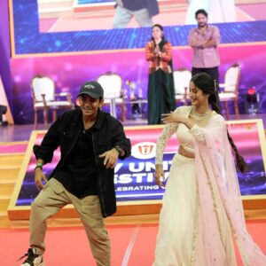 Bhoomika Dash Instagram - Dilse se DAVIANS🥹❤️✨

What a great show it was 😍! Thank you so much for showering love and blessings f😇🙏✨

📸 @asutoshphotomagicofficial