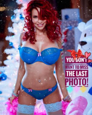 Bianca Beauchamp Instagram - #advent DAY 08: Cool as #ice baby! 🎄 🎁 An ILOVEBIANCA exclusive #christmas annual #tradition for the #holidays
