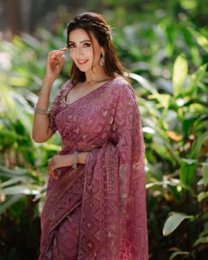 Bidya Sinha Saha Mim Instagram - 🩷 

P.c- @mahdiuzzamanaunim