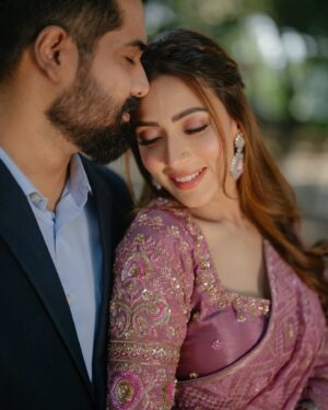 Bidya Sinha Saha Mim Instagram - Happy Anniversary! 3 years of marriage and a decade of love—it’s been such a beautiful journey since we began 10 years ago. 

Makeup- @aklimas_beauty_parlour 
P.c- @mahdiuzzamanaunim