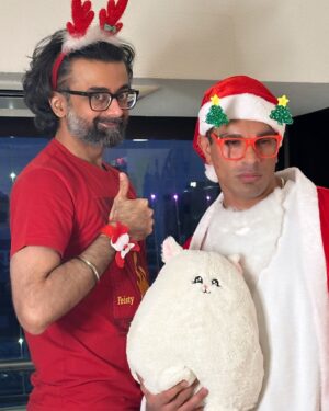 Bipasha Basu Instagram - It is the most wonderful time of the year🎄❤️🧿
#christmas2024