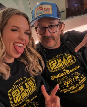 Briana Buckmaster Instagram - How obnoxious for the last con of the year to be the most fun. Can’t believe I’m not going to see my @creationent fam for a whole 4 months. Be that as it may, we had just the BEST (is not slightly debaucherous) weekend at #spnnash. Thank you for the most wonderful year @creationent and #spnfamily. Sending everyone love and peace for a restful and lovely holiday season. ❤️❤️❤️