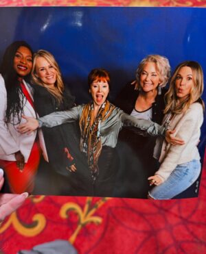 Briana Buckmaster Instagram - How obnoxious for the last con of the year to be the most fun. Can’t believe I’m not going to see my @creationent fam for a whole 4 months. Be that as it may, we had just the BEST (is not slightly debaucherous) weekend at #spnnash. Thank you for the most wonderful year @creationent and #spnfamily. Sending everyone love and peace for a restful and lovely holiday season. ❤️❤️❤️