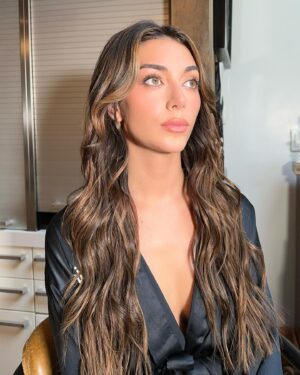 Brianna LaPaglia Instagram - She’s GLAMMED