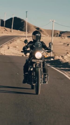 Brinda Sharma Instagram - They don’t make songs like this anymore 🎧

Bas aise hi gaane yaad aate hain mujhe poora time 😭 

Specially this time, in Ladakh, voh bhi bike pe- I wish I could tell you how many times I sang this song, riding, almost meditating inside my helmet ✨ 

I always found driving very therapeutic, and then I started riding bikes 🫡 

Nothing, I repeat, nothing is more calming and meditative 💕 

#liveandlettravel #reelsinstagram #reelsindia