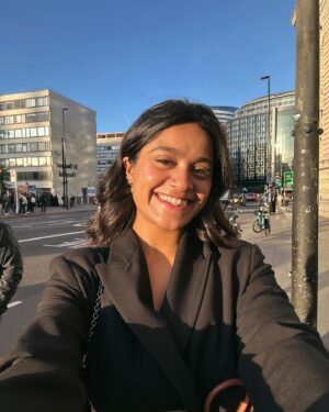 Brinda Sharma Instagram - Spent my 30th in London 🥹❤️ 

So funny thing, at the start of this year @shresthvg and I were talking about going to London for my birthday, and coincidentally I got invited by the @lovegreatbritain around literally the same time!! 
I’ve been in the UK for about a week, and it has been the BEST ✨ 
Not only have the people been the NICEST, the trip has just been A DREAM 😭 can’t wait to share more from this trip- bas thoda wait karna padega 🥲 

@lovegreatbritain showered me with SO MUCH love and surprise last night and @shresthvg while on the same trip with me did such cutu things 😭🧿💕
Kuch toh definitely achha kiya hoga maine to deserve all this 🤪❤️
So grateful today, for this trip, for this life, for my friends and family, and for ALL OF YOU 💕 
Never thought I would feel this stable and mature about turning 30 🤣 I’ve come a long way lool 

#liveandlettravel