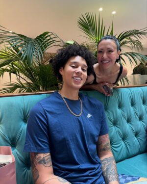 Brittney Griner Instagram - Happy New Year! 2024 ➡️ 2025 🎯