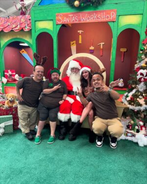 Bryce Adams Instagram - Merry Christmas from Mrs. Claus & my reindeers! Mrs. Claus🤶🏼🦌