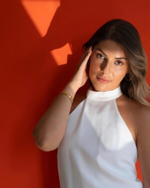 Buse Sinem İren Instagram - 🧡
📸 @aliihsanelmas 
💄 @yigitizgii