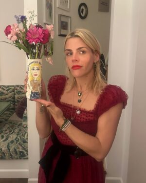 Busy Philipps Instagram - i don’t know. put on some fancy dresses. throw a party last minute or go to a party or stay home or go out to dinner but  remember to be around people who love you and who get it. don’t waste time on people who don’t. drink a perfect martini. go to the dog park or take a walk. look at the moon by yourself and be cold and sad. make a rad vase in pottery and put flowers in it. hug your kids and your friends and your dogs and your cats. hug other peoples dogs. stay healthy even when everyone else gets sick. find the messages and take pictures to remind yourself. listen to the best music. cry on the street, who cares? wear red lipstick. wear big hats. go eat fancy pot pie. go dance it off. turn the page. turn it again. one more time. write a new story. write a better ending. or maybe fuck it just write a new beginning. realize that it’s never going to be anything other than what it is right now and be grateful for that because even if it feels impossible and you end up on the floor sobbing, you do know that at some point, you won’t be. remember that it’s all a wave- like the ocean not a beauty queen. remember that it’s all you get. remember how lucky you are to get any of it. Remember how fun it is. REMEMBER THAT YOU HAVE IT ALL INSIDE OF YOU ALWAYS. goodnight you guys, i love you.