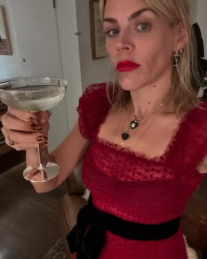 Busy Philipps Instagram - i don’t know. put on some fancy dresses. throw a party last minute or go to a party or stay home or go out to dinner but  remember to be around people who love you and who get it. don’t waste time on people who don’t. drink a perfect martini. go to the dog park or take a walk. look at the moon by yourself and be cold and sad. make a rad vase in pottery and put flowers in it. hug your kids and your friends and your dogs and your cats. hug other peoples dogs. stay healthy even when everyone else gets sick. find the messages and take pictures to remind yourself. listen to the best music. cry on the street, who cares? wear red lipstick. wear big hats. go eat fancy pot pie. go dance it off. turn the page. turn it again. one more time. write a new story. write a better ending. or maybe fuck it just write a new beginning. realize that it’s never going to be anything other than what it is right now and be grateful for that because even if it feels impossible and you end up on the floor sobbing, you do know that at some point, you won’t be. remember that it’s all a wave- like the ocean not a beauty queen. remember that it’s all you get. remember how lucky you are to get any of it. Remember how fun it is. REMEMBER THAT YOU HAVE IT ALL INSIDE OF YOU ALWAYS. goodnight you guys, i love you.