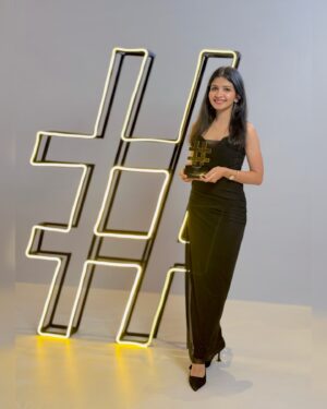 CA Sakchi Jain Instagram - We did it!!🥹❤️

I’m beyond happy to tell you guys that I’ve been awarded the “Finance Educator of the Year” at the InfluenceEx Awards! 🏆 

This recognition is truly special, and I owe it to each and every one of you who have supported me along the way. This award is as much yours as it is mine 💙 

A huge thank you to @exhibitmagazine for seeing the potential in financial education and giving it a platform. 

Here’s to continuing this journey, empowering more people with financial knowledge, and proving that with hard work and a dream, anything is possible. 🙌 

Let’s keep growing, learning, and making financial literacy accessible for all!💪🏻