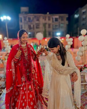 CA Sakchi Jain Instagram - Can’t believe you’re married!

From childhood friends to standing by your side on this big day, we’ve been through so much together—from school days to endless adventures and everything in between.

Thank you for being there for me over the years and for always coming through to help with my videos whenever I needed you :p

Here’s to a lifetime of love and happiness! 💖✨