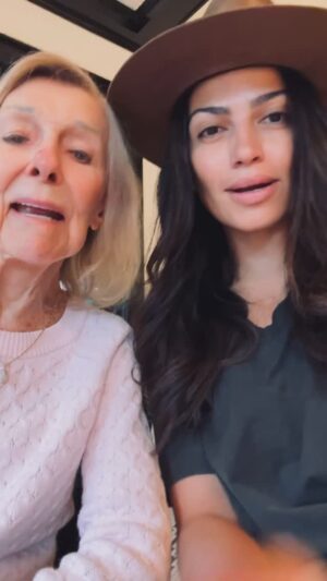 Camila Alves Instagram - @womenoftoday Hope we all get to share more of the things we are grateful for into this world. Health and Gratitude 🙏🏽
💚💛💚💛💚💛💚💛💚💛💚💛💚💛💚💛💚💛
@womenoftoday Feliz Ano Novo Espero que todos possamos compartilhar mais coisas pelas quais somos gratos neste mundo. Saúde e Gratidão 🙏🏽