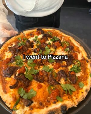 Candace Nelson Instagram - Safe to say we accomplished a lot in 2024 💪🍕

#pizzana #2024 #entrepreneur #candacenelson #pizzalover #pizzanalove