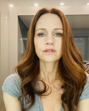 Carla Gugino Instagram - PART 2: Verna incarnations on set of @thefallofhouseofusher in honor of #halloween #bts🐦‍⬛♥️🎃 Collaborating with talented and passionate make up and hair artists and costume designers to uncover a character is one of my  greatest joys and such a key part of the process of bringing characters to the screen. With Verna, we had many in one!✨🎥 ✨
