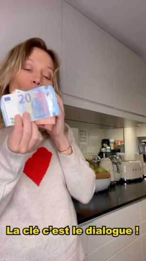 Caroline Vigneaux Instagram - La clé c’est le dialogue 🤣

#ado #mereindigne #humour