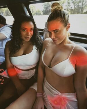Catherine Joy Perry Instagram - Ever since I got into wrestling I imagined partying on a yacht with the world champ. I just never knew she’d be 5’ 3, stunning, and my best friend. Happy birthday champ !!!!Keep making them watch you @YaOnlyLivvOnce 😘❤️