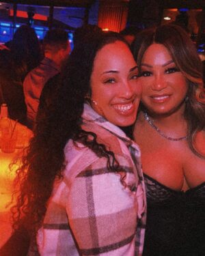 CeCe Peniston Instagram - I love this pic of me and my niece just wanted to share it ❤️ #cecepeniston @finessineli_ love you …. #girlsnite #love #life #family