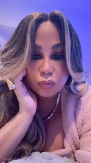 CeCe Peniston Instagram - Saturday Vibes ….. #cecepeniston #vibes #mood #beat #hair #saturday #saturdaynight #instagram #instapost