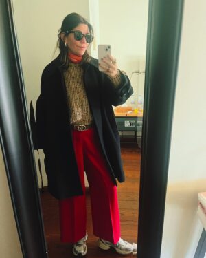 Ceren Moray Instagram - Bi sonraki bir öncekinin kehaneti ya da tam tersi dedim, vurdum. Bir de Tarkan vardı tabi🫠