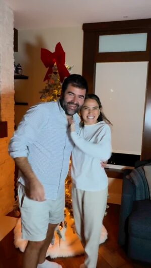 Ceyda Ateş Instagram - Holiday spirit #yeniyıl #yılbaşı