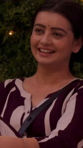 Actress Chahat Pandey HD Photos and Wallpapers November 2024