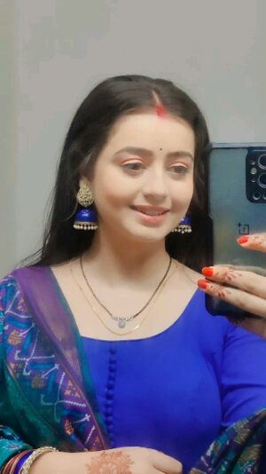 Chahat Pandey Instagram - ❤️ #forbhojpurilovers❣️❣️❣️ 

#enjoyingreels❤️