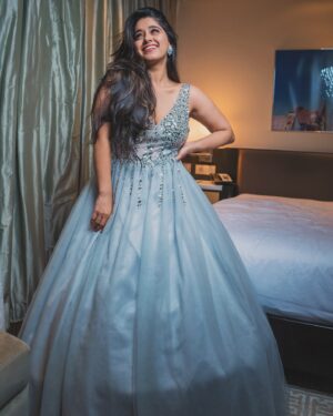 Chandni Bhagwanani Instagram - Baby just say yes 💖
..
..
..
#chandnibhagwanani #photoshoot #pictureoftheday #fairyprincess #fairytale