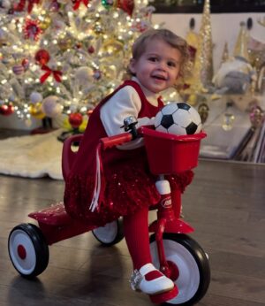 Chanel West Coast Instagram - I had such an amazing time this Christmas w/ family and friends. Dom cooked the most amazing meal ever per usual and Bowie loved all her gifts and played with them all day. We watched the epic Lakers/Warriors game and The Grinch, and laughed hard. I’m so grateful to have such amazing people around me and I feel so blessed 🙏🏼 I missed hearing from/seeing my Dad this Christmas. The last pic is one Christmas when I went to visit him in NY. I usually picked between my moms or dads every year and spending Christmas in NY always felt like I was in “Home Alone 2.” I will always love that movie so much because it reminds me of my Christmas’s I spent with him. I just wanted to watch it over and over this year. Watched it 10 times at least this past month. I’m sad I’ll never get to say Merry Christmas to you again Dad but I’m so thankful to have you watching over us now. 🥺🙏🏼🕊️♥️
